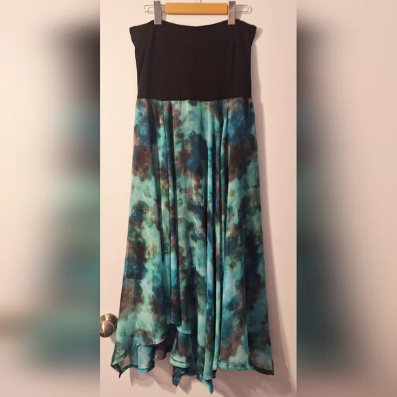 Chic Black and Teal Sun Dress By Red Coral - Picture 12 of 14